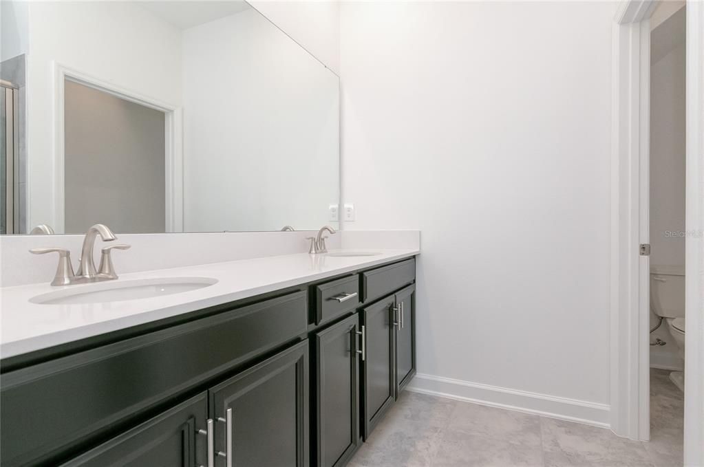 For Rent: $2,145 (3 beds, 2 baths, 1615 Square Feet)