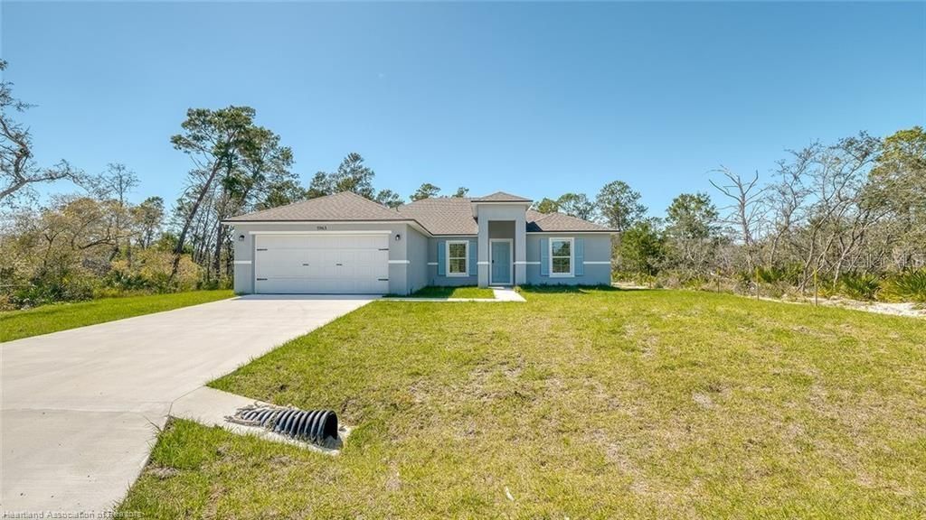 For Sale: $310,000 (3 beds, 2 baths, 1450 Square Feet)