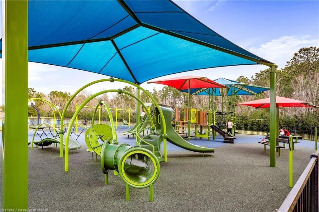 For Sale: $310,000 (3 beds, 2 baths, 1450 Square Feet)