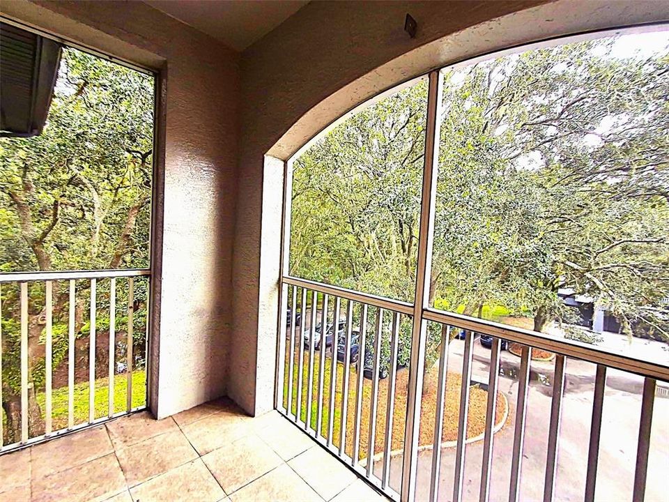 For Rent: $1,600 (2 beds, 2 baths, 1087 Square Feet)