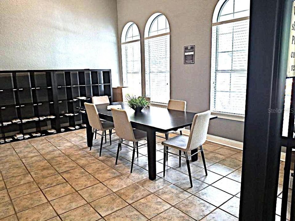 For Rent: $1,600 (2 beds, 2 baths, 1087 Square Feet)