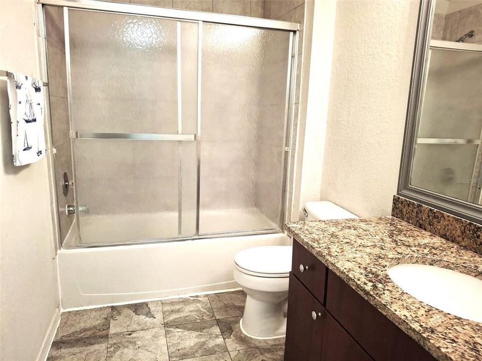 For Rent: $1,600 (2 beds, 2 baths, 1087 Square Feet)