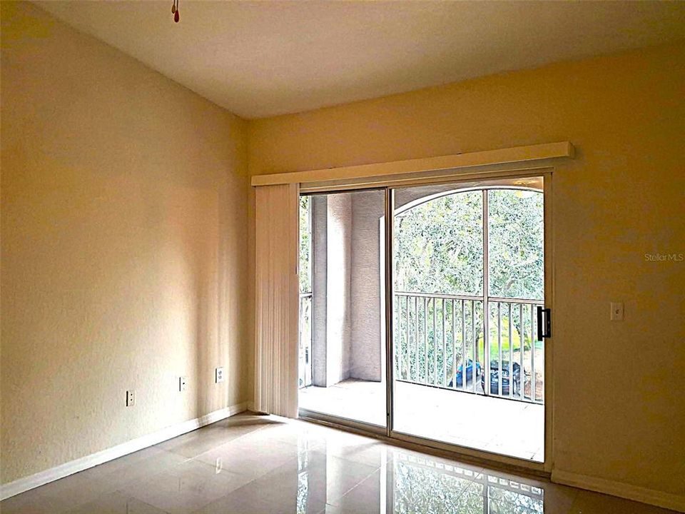 For Rent: $1,600 (2 beds, 2 baths, 1087 Square Feet)