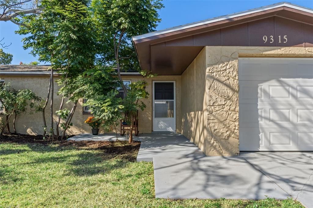 Activo con contrato: $237,000 (2 camas, 2 baños, 1012 Pies cuadrados)