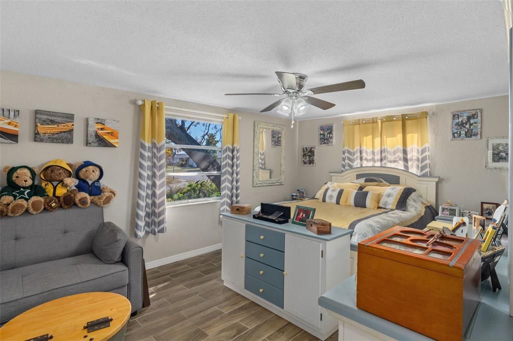 Activo con contrato: $237,000 (2 camas, 2 baños, 1012 Pies cuadrados)