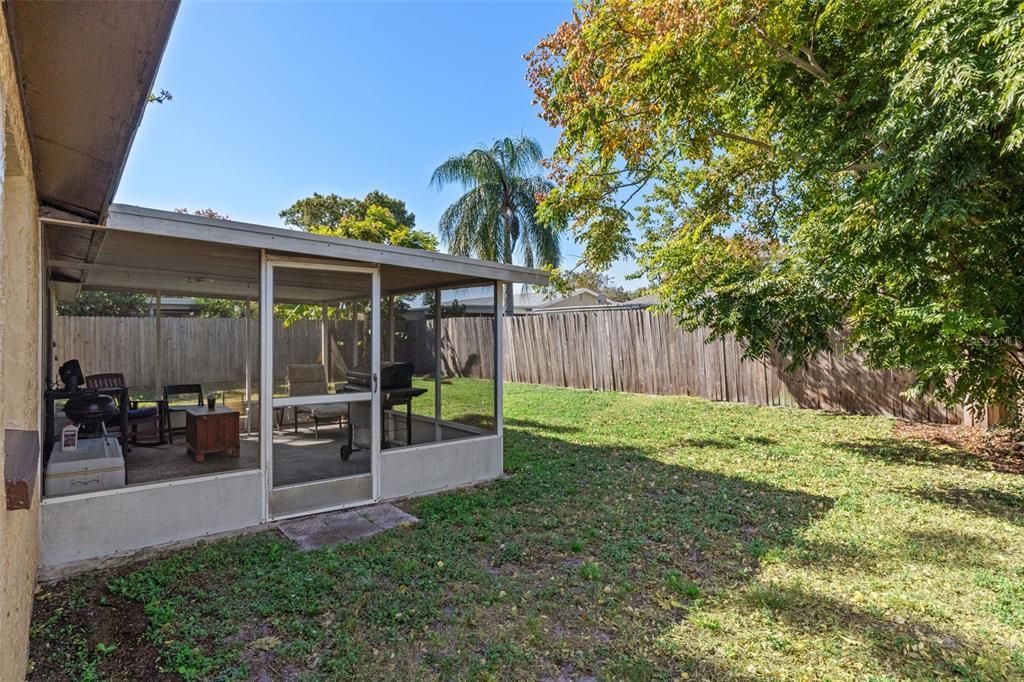 Activo con contrato: $237,000 (2 camas, 2 baños, 1012 Pies cuadrados)