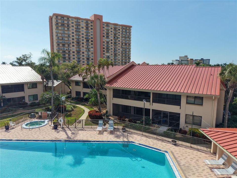 En Venta: $499,900 (2 camas, 2 baños, 1220 Pies cuadrados)