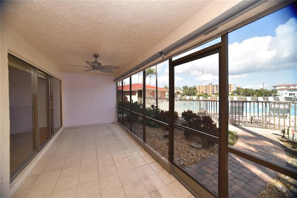 En Venta: $499,900 (2 camas, 2 baños, 1220 Pies cuadrados)