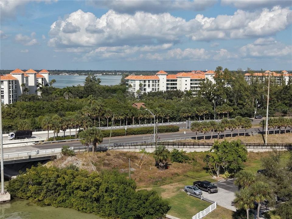 En Venta: $499,900 (2 camas, 2 baños, 1220 Pies cuadrados)