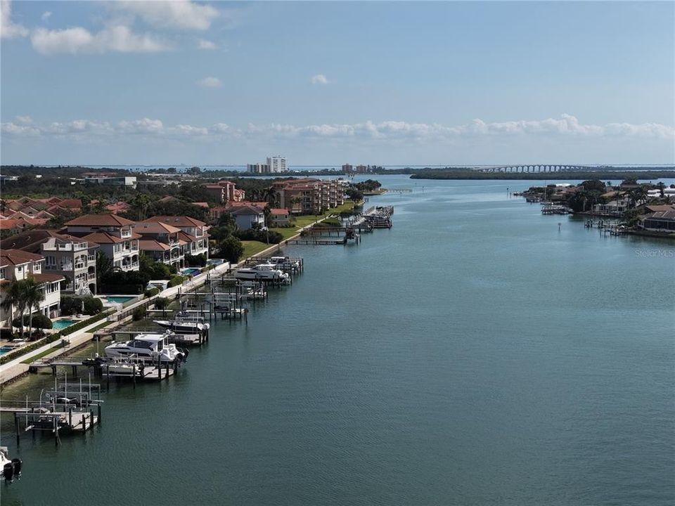 En Venta: $499,900 (2 camas, 2 baños, 1220 Pies cuadrados)