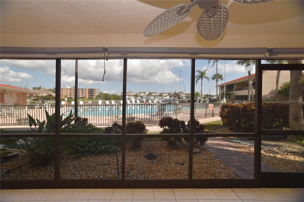 En Venta: $499,900 (2 camas, 2 baños, 1220 Pies cuadrados)