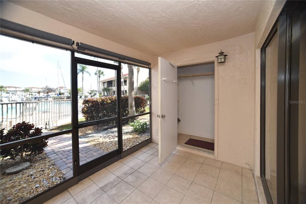 En Venta: $499,900 (2 camas, 2 baños, 1220 Pies cuadrados)