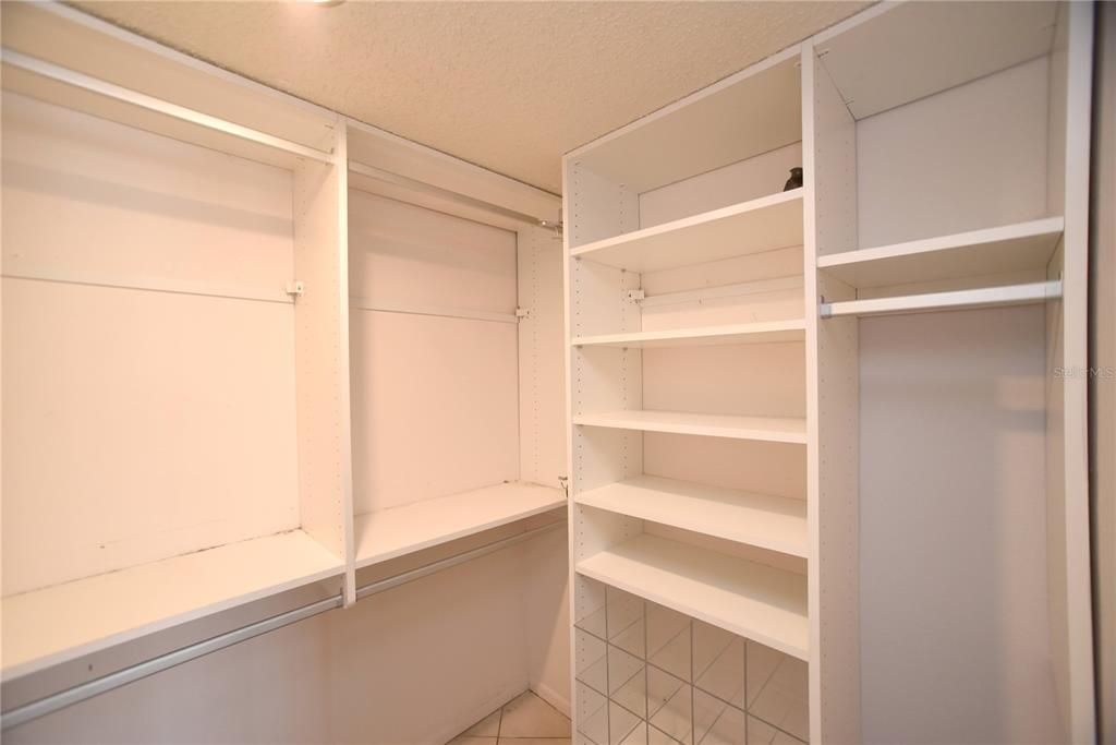 En Venta: $499,900 (2 camas, 2 baños, 1220 Pies cuadrados)