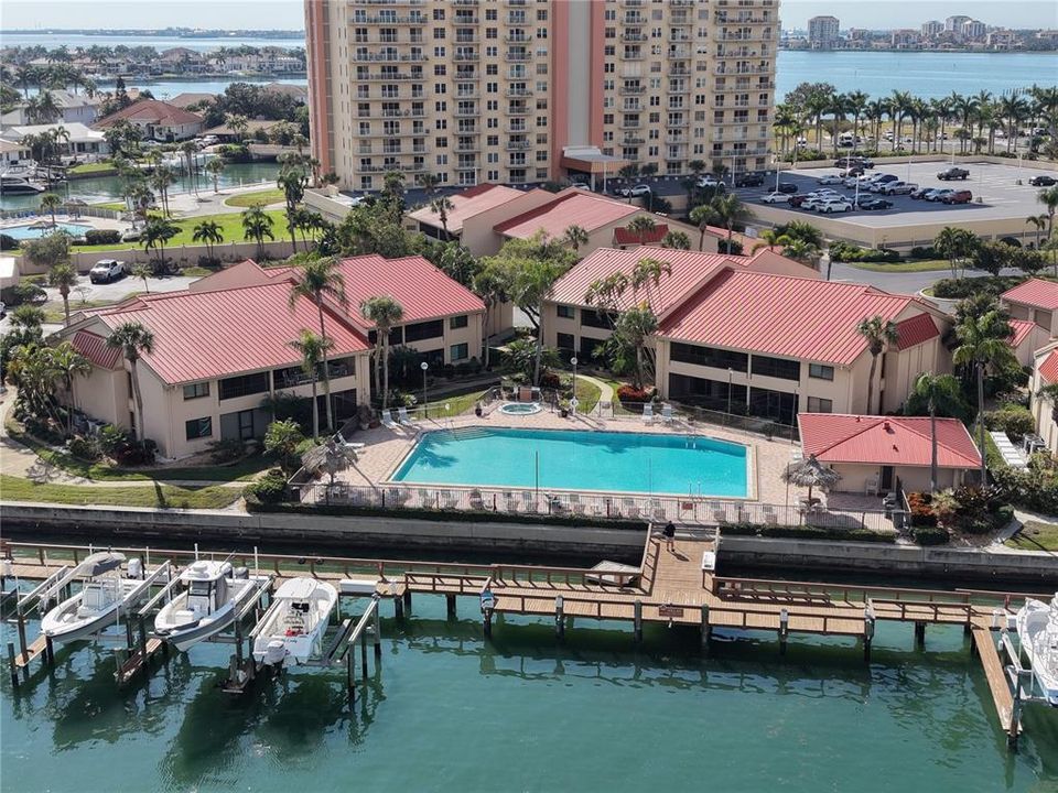 En Venta: $499,900 (2 camas, 2 baños, 1220 Pies cuadrados)