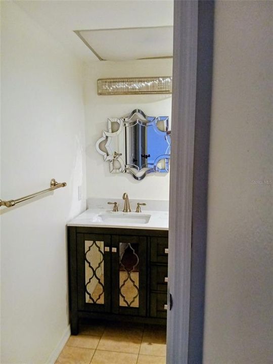 En Venta: $499,900 (2 camas, 2 baños, 1220 Pies cuadrados)