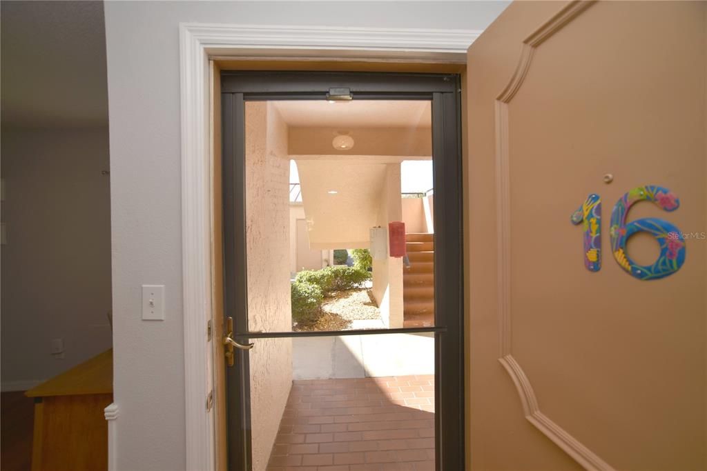 En Venta: $499,900 (2 camas, 2 baños, 1220 Pies cuadrados)