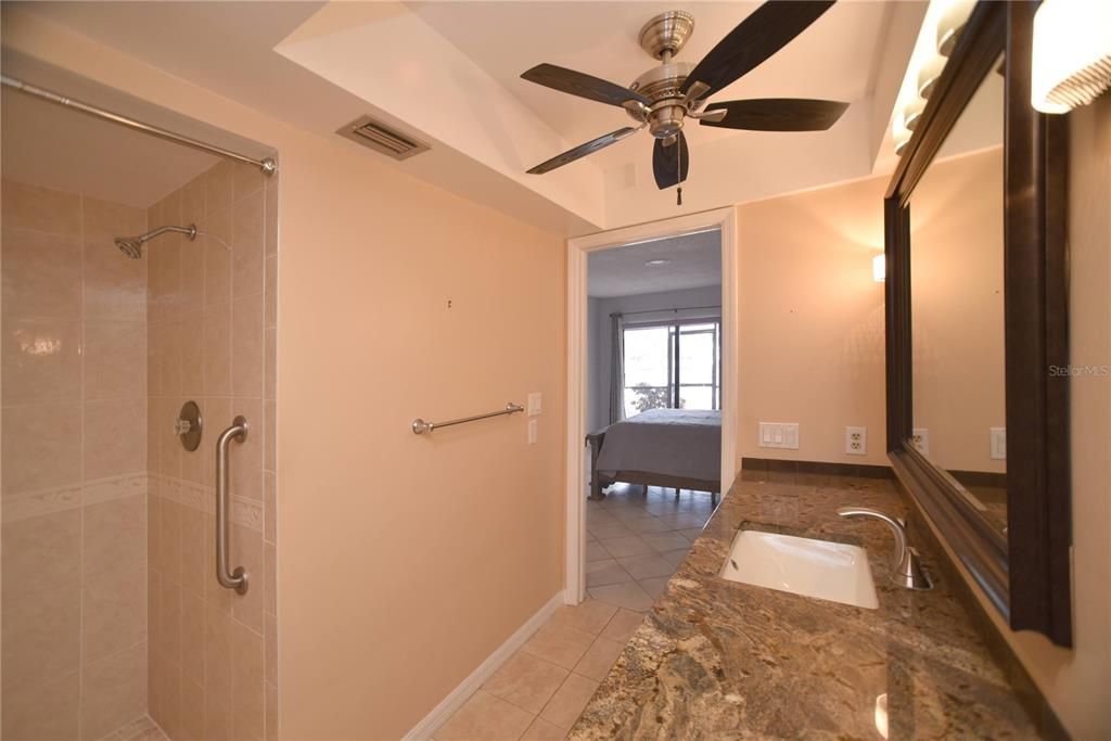 En Venta: $499,900 (2 camas, 2 baños, 1220 Pies cuadrados)