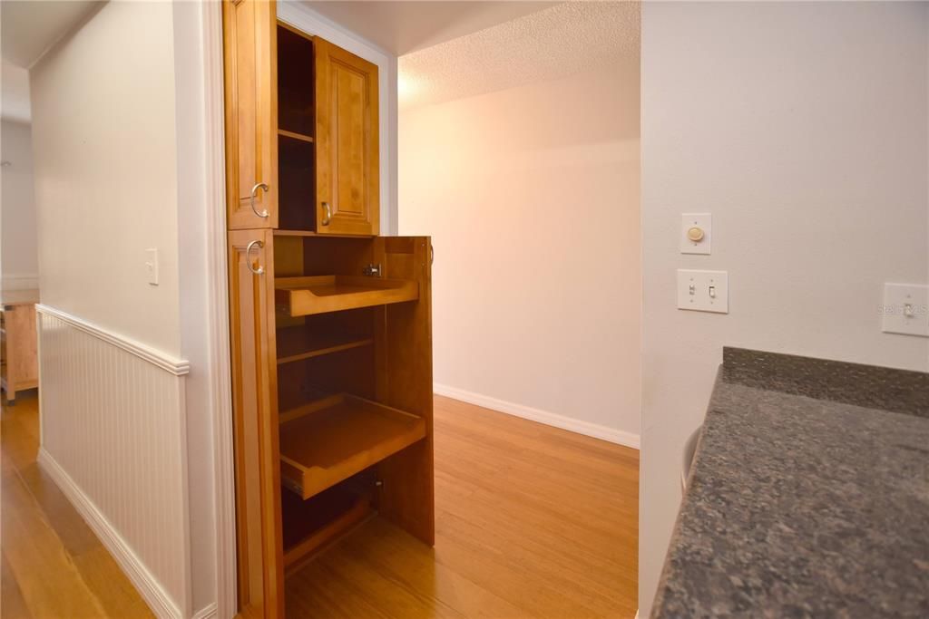 En Venta: $499,900 (2 camas, 2 baños, 1220 Pies cuadrados)