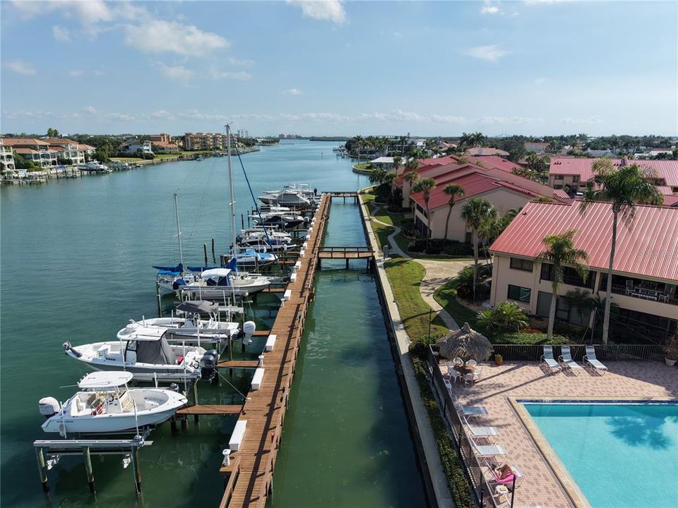 En Venta: $499,900 (2 camas, 2 baños, 1220 Pies cuadrados)