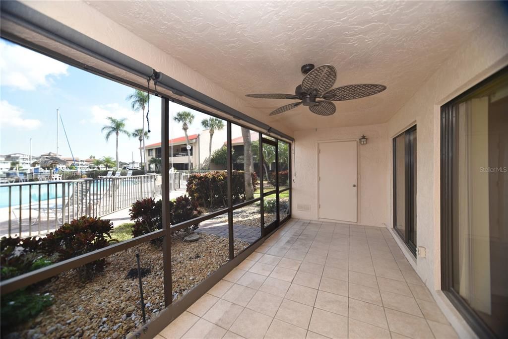 En Venta: $499,900 (2 camas, 2 baños, 1220 Pies cuadrados)