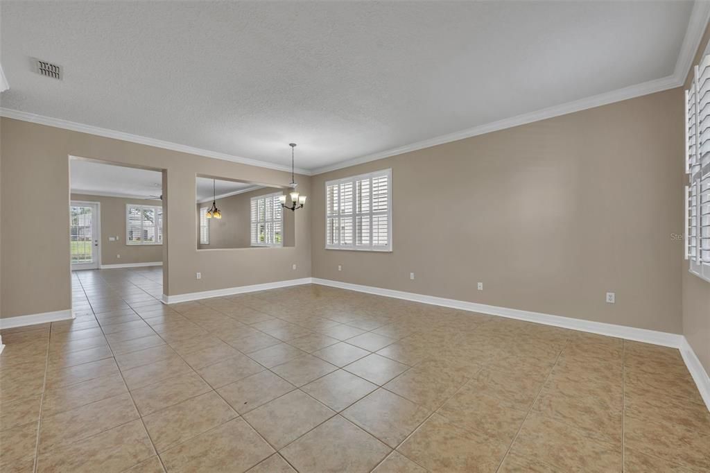 出租: $3,500 (3 贝兹, 2 浴室, 2238 平方英尺)