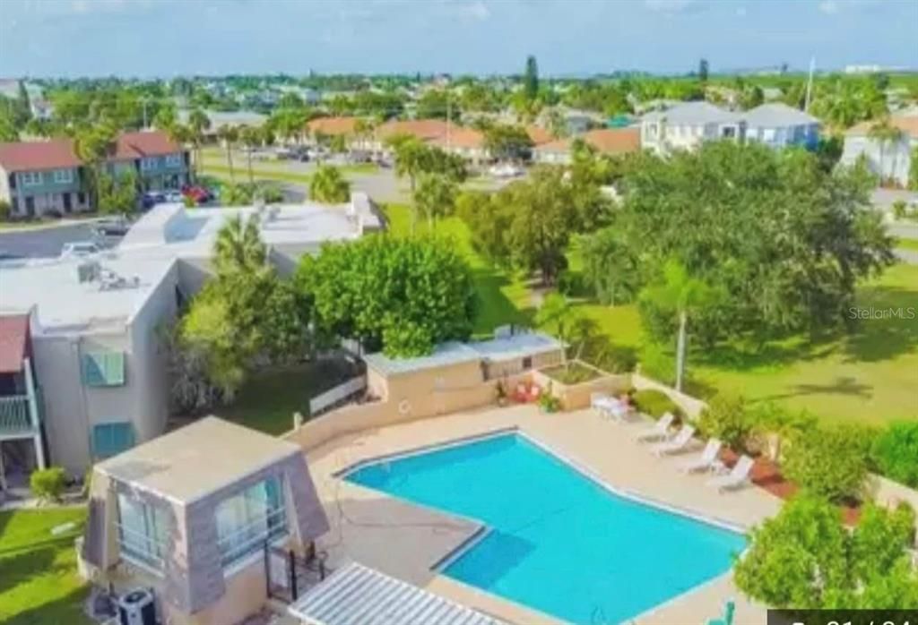 В аренду: $2,000 (2 спален, 1 ванн, 1002 Квадратных фут)