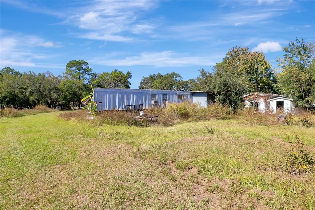 For Sale: $179,999 (1.05 acres)