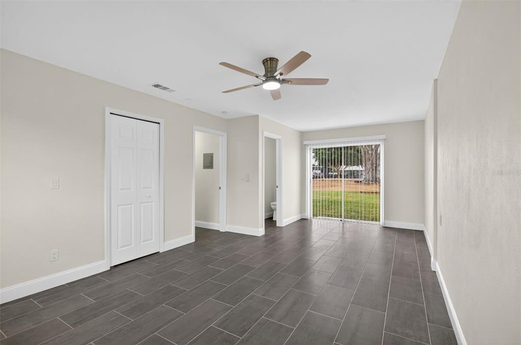 Active With Contract: $339,900 (4 beds, 3 baths, 1988 Square Feet)