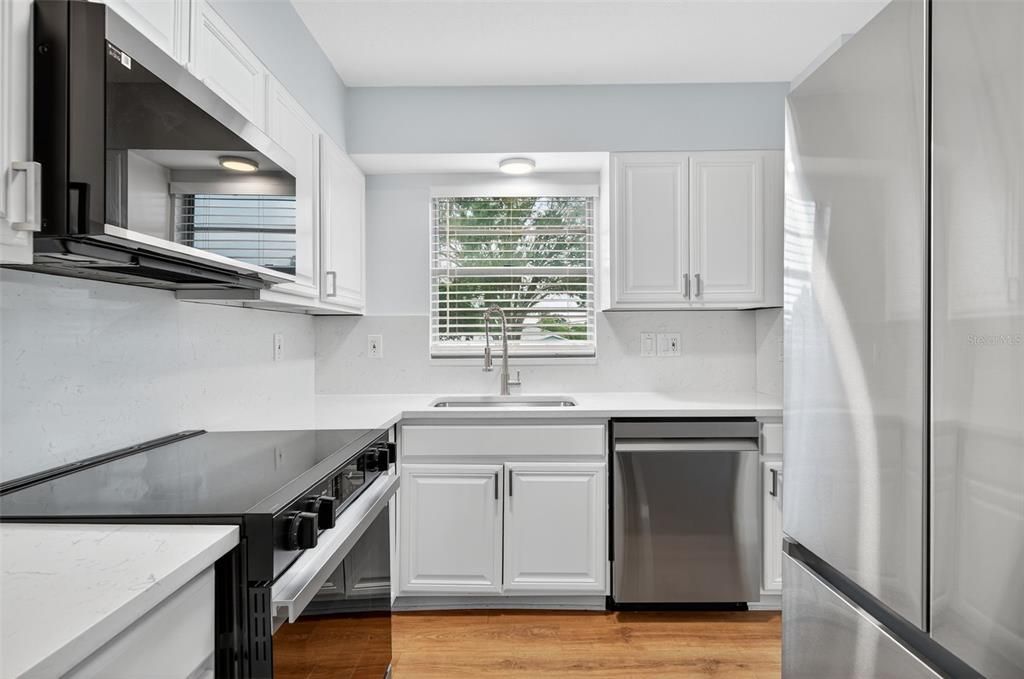 Active With Contract: $339,900 (4 beds, 3 baths, 1988 Square Feet)