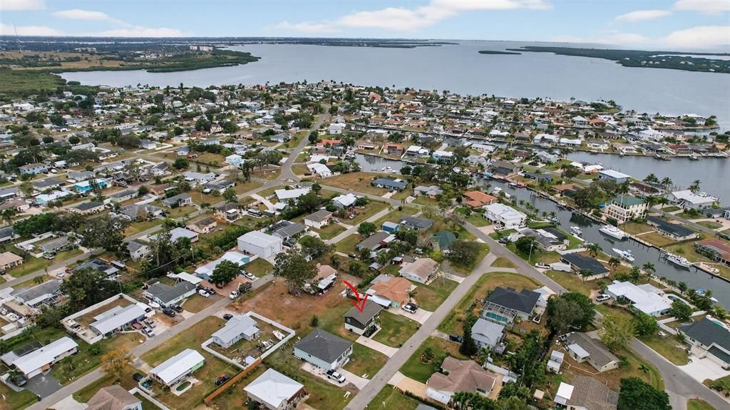 Active With Contract: $339,900 (4 beds, 3 baths, 1988 Square Feet)