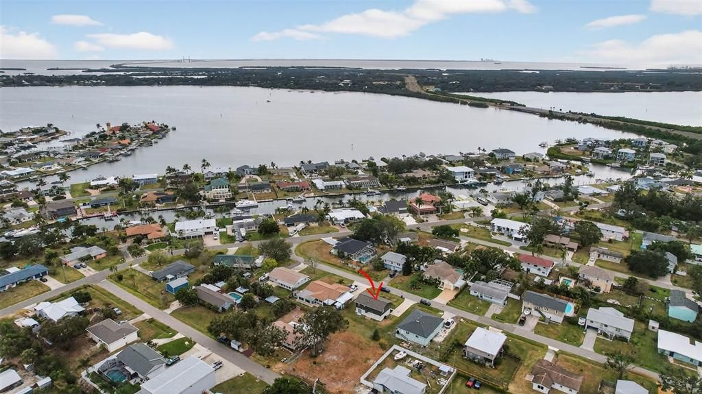 Active With Contract: $339,900 (4 beds, 3 baths, 1988 Square Feet)