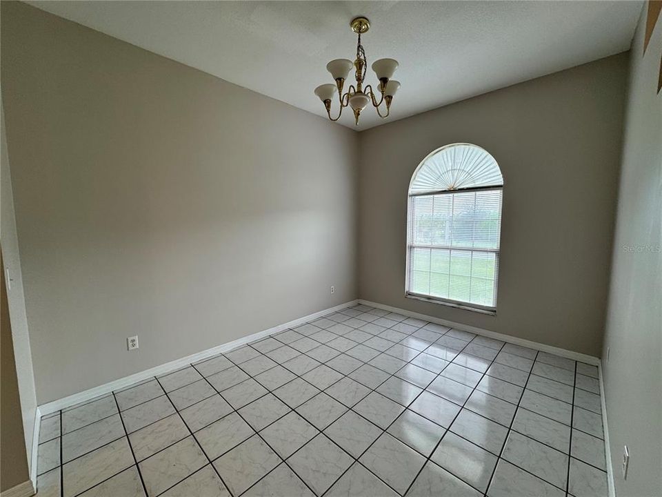 В аренду: $2,395 (3 спален, 2 ванн, 2004 Квадратных фут)