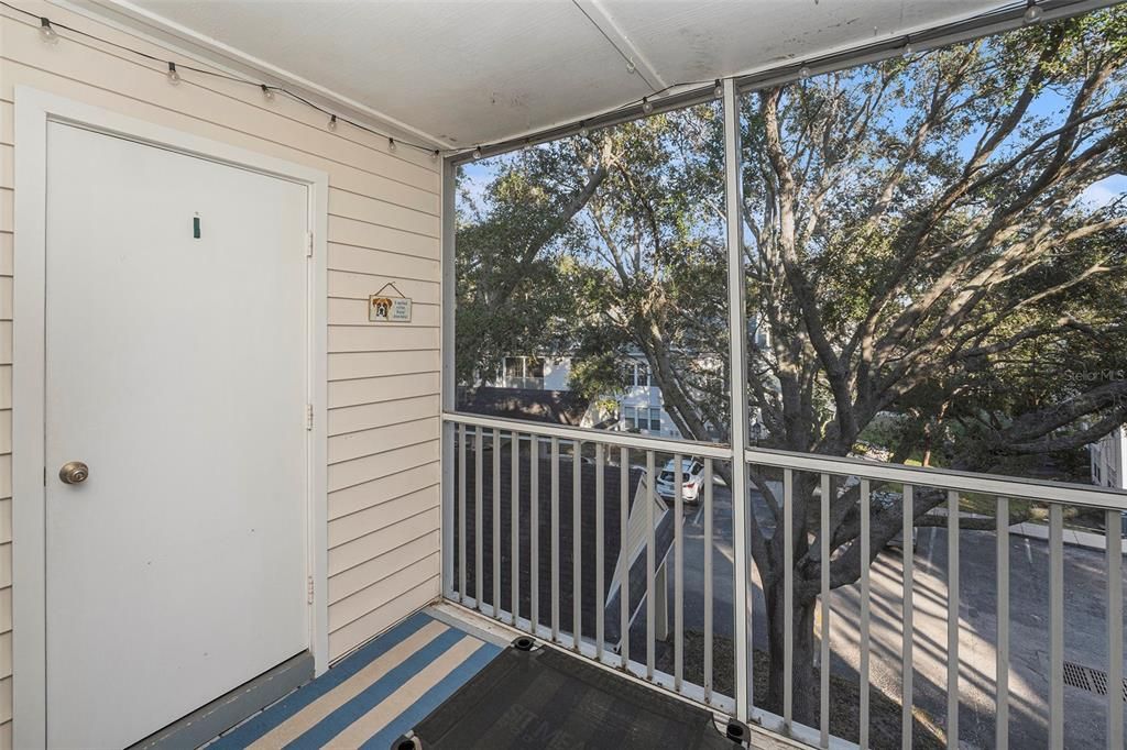 For Sale: $199,999 (2 beds, 2 baths, 1491 Square Feet)