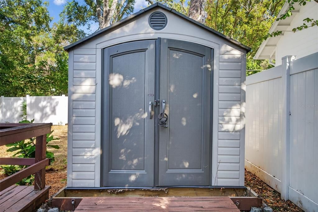 Под контрактом: $2,400 (2 спален, 1 ванн, 1194 Квадратных фут)