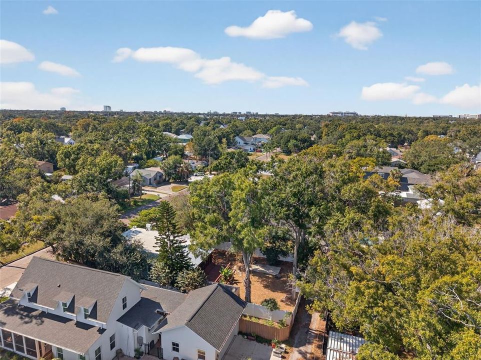 Под контрактом: $2,400 (2 спален, 1 ванн, 1194 Квадратных фут)