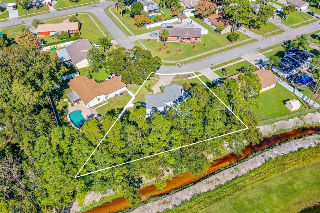 合同活跃: $364,900 (3 贝兹, 2 浴室, 1308 平方英尺)