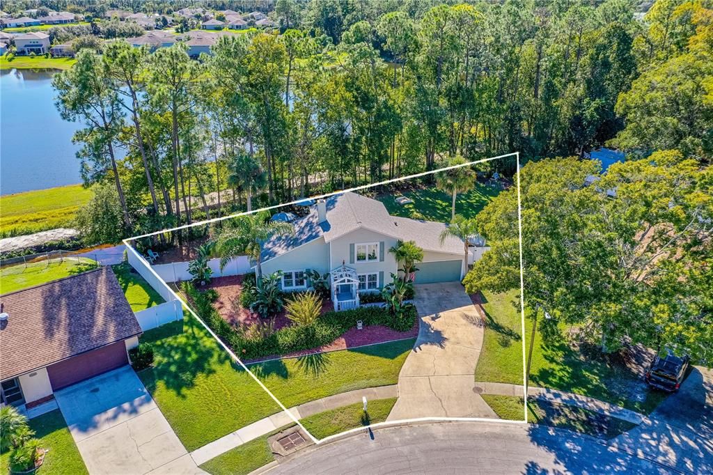 合同活跃: $364,900 (3 贝兹, 2 浴室, 1308 平方英尺)