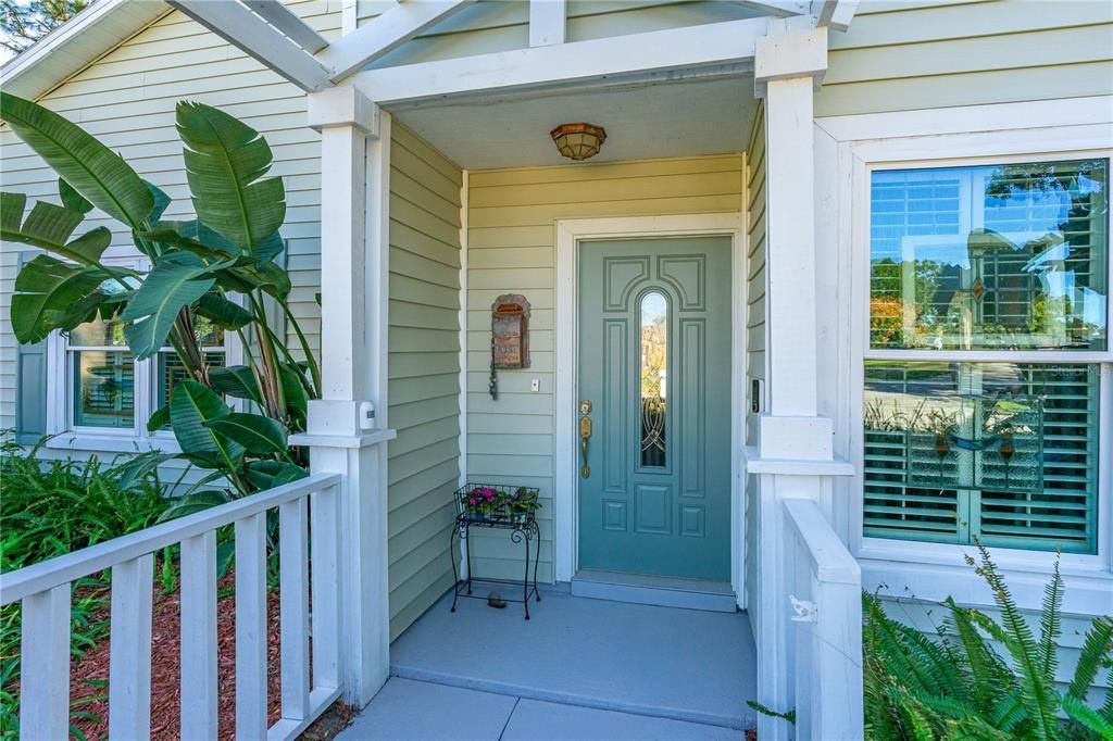 合同活跃: $364,900 (3 贝兹, 2 浴室, 1308 平方英尺)