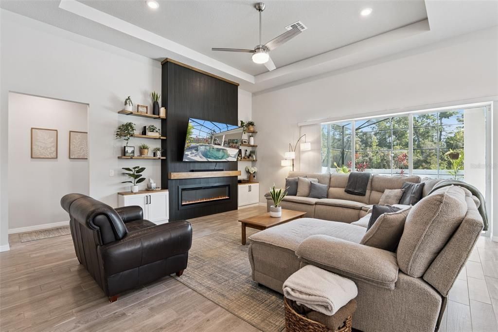 For Sale: $799,900 (4 beds, 3 baths, 2710 Square Feet)