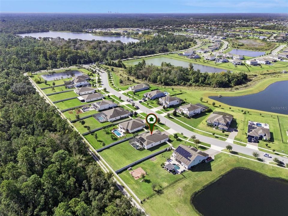 For Sale: $799,900 (4 beds, 3 baths, 2710 Square Feet)