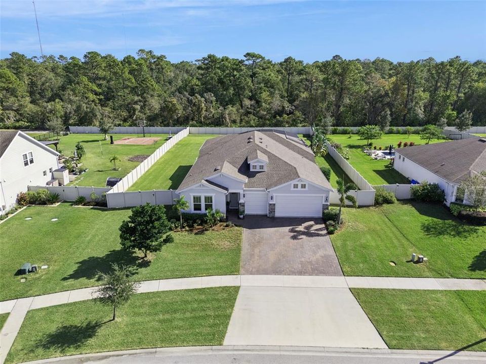 For Sale: $799,900 (4 beds, 3 baths, 2710 Square Feet)