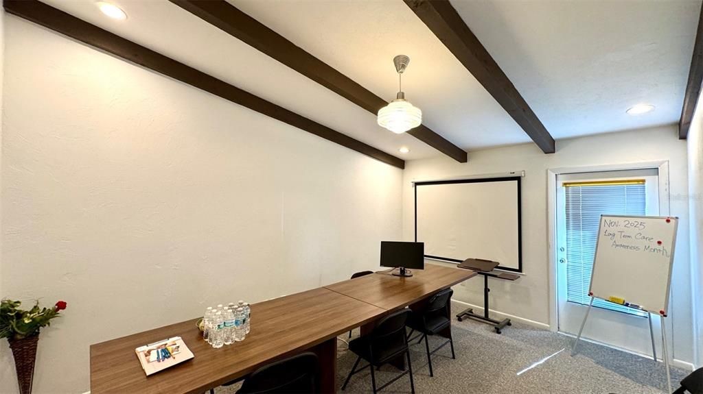 На продажу: $11,100 (0 спален, 0 ванн, 499 Квадратных фут)