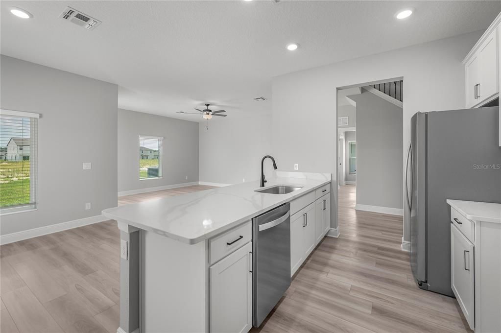 For Sale: $514,900 (5 beds, 2 baths, 2461 Square Feet)