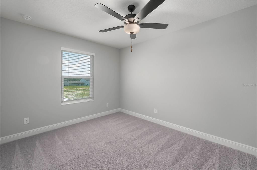 For Sale: $514,900 (5 beds, 2 baths, 2461 Square Feet)