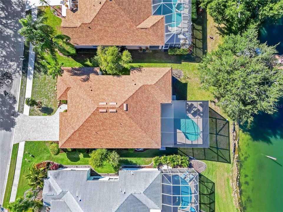 En Venta: $799,000 (3 camas, 2 baños, 2118 Pies cuadrados)