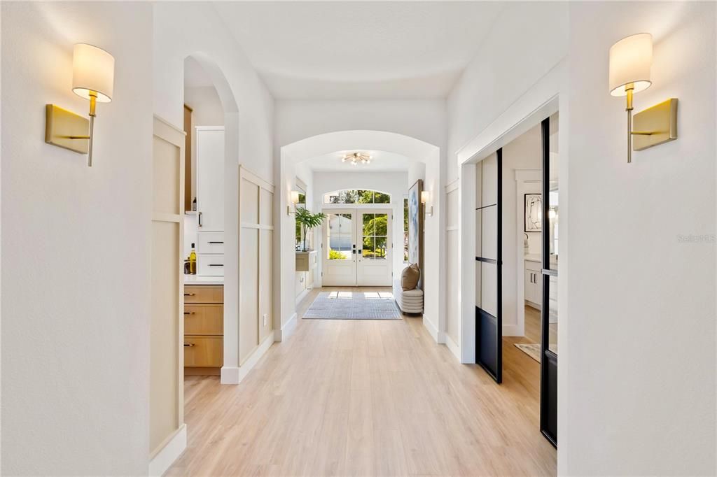 En Venta: $799,000 (3 camas, 2 baños, 2118 Pies cuadrados)