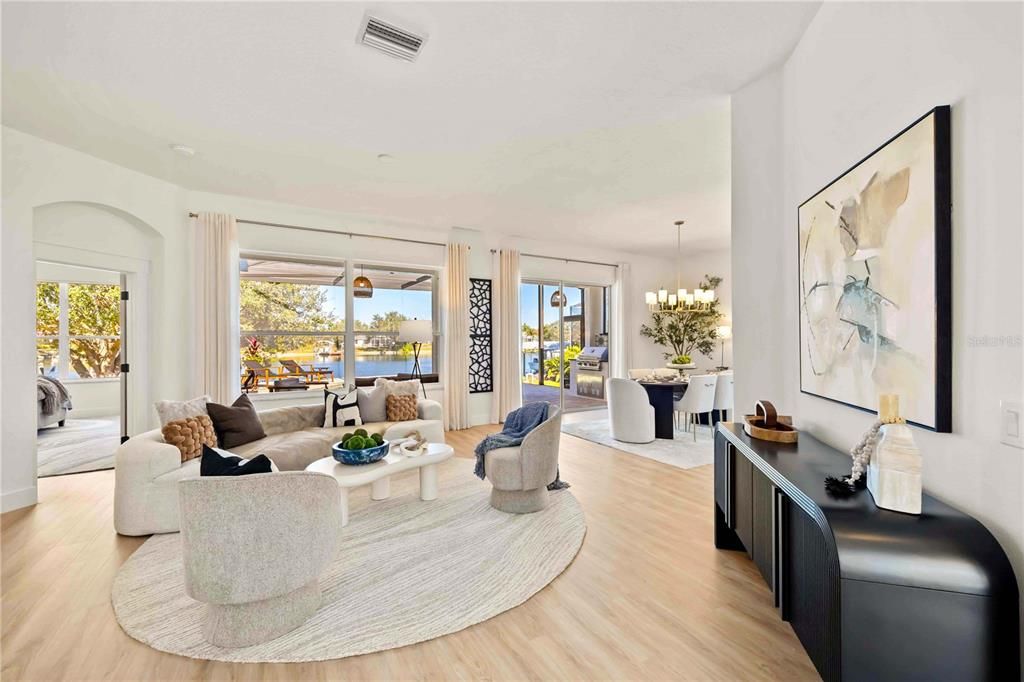 En Venta: $799,000 (3 camas, 2 baños, 2118 Pies cuadrados)