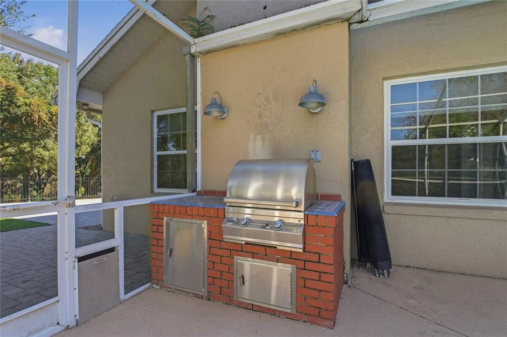 На продажу: $689,900 (5 спален, 3 ванн, 3503 Квадратных фут)