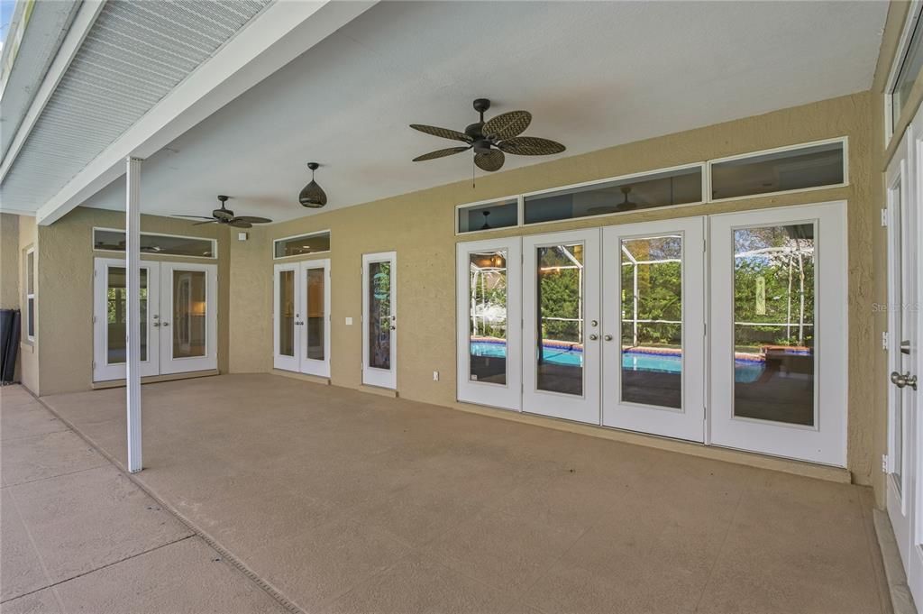 На продажу: $689,900 (5 спален, 3 ванн, 3503 Квадратных фут)