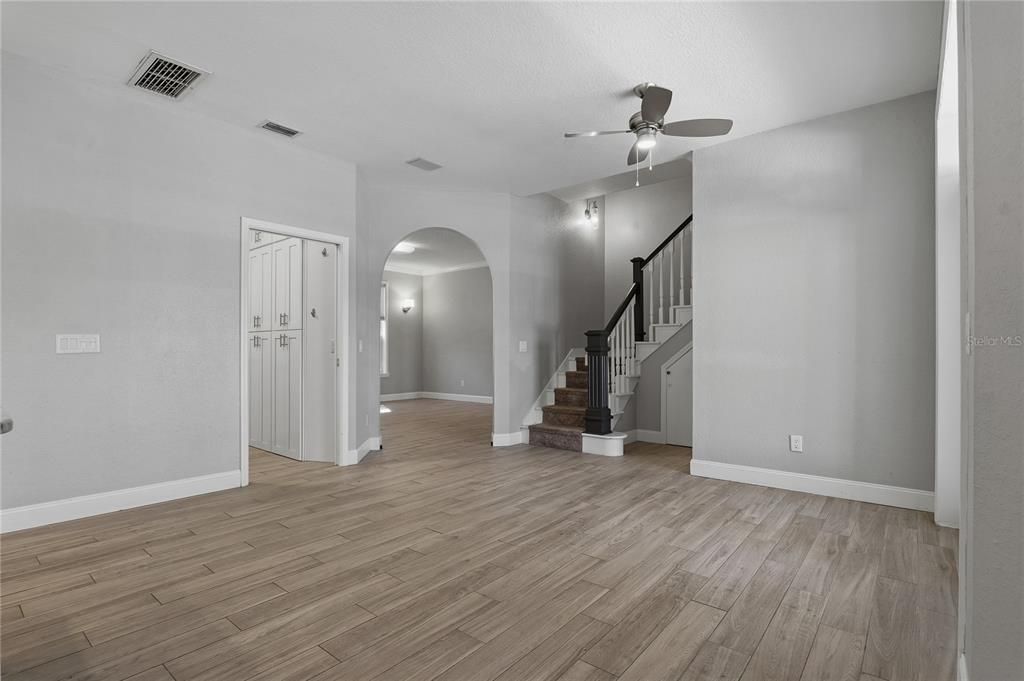 На продажу: $689,900 (5 спален, 3 ванн, 3503 Квадратных фут)